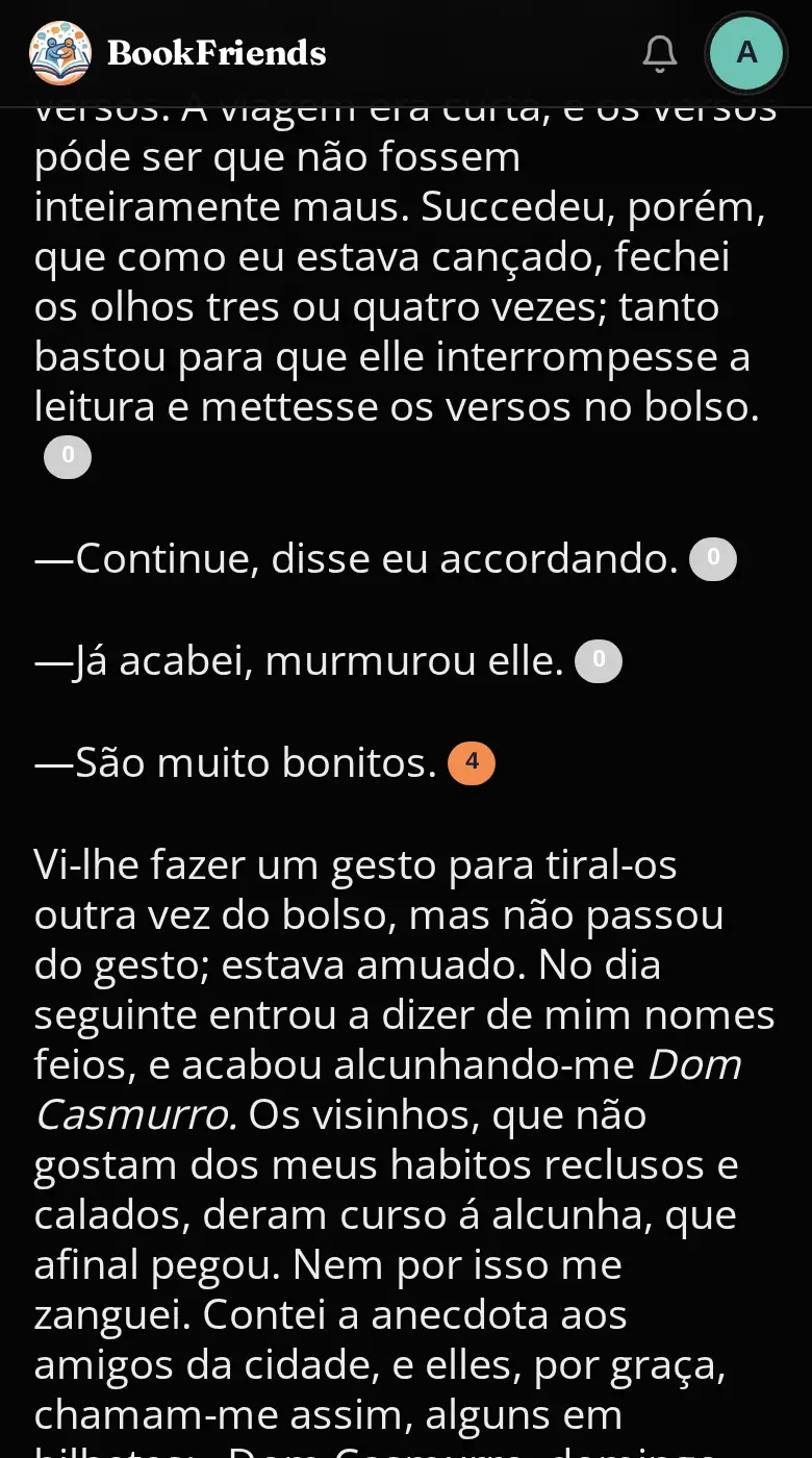 O BookFriends no celular: um capítulo de Dom Casmurro com uma bolha de comentários depois de cada parágrafo